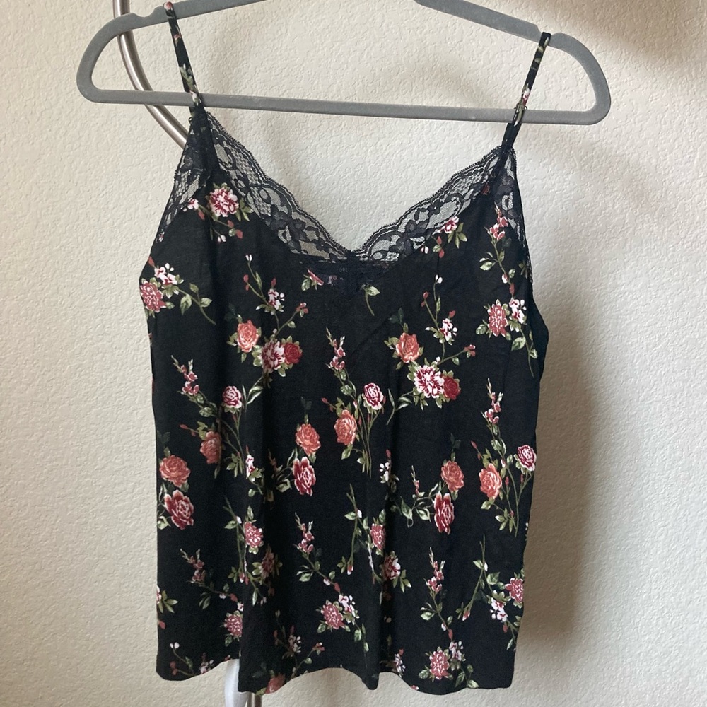 Forever 21 black & floral tank top